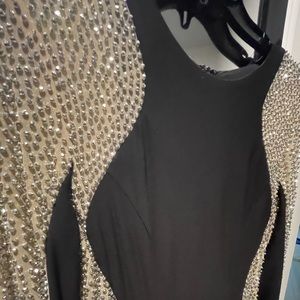 XSCAPE LONG BLACK DRESS